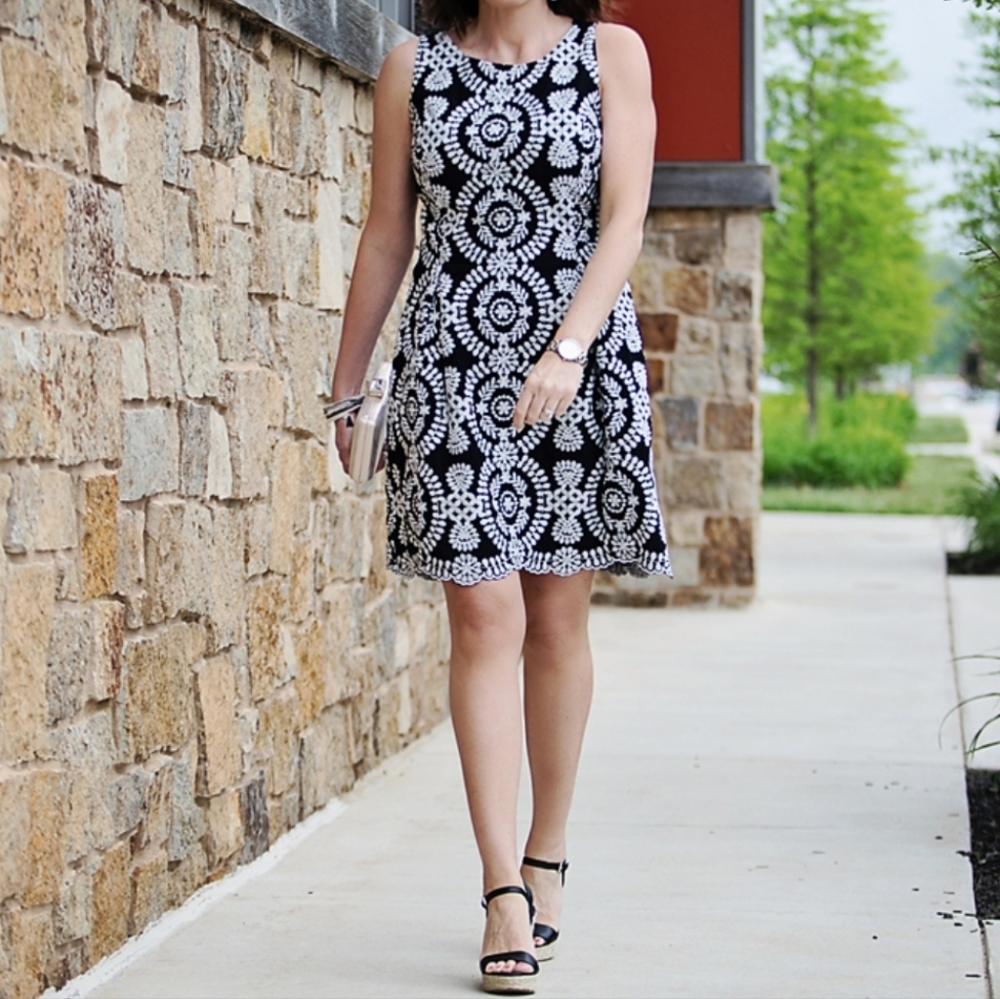 NWT Tommy Hilfiger Black and White Embroidered Midi Dress Size 10